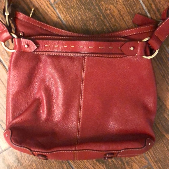 Red leather purse - Picture 3 of 7